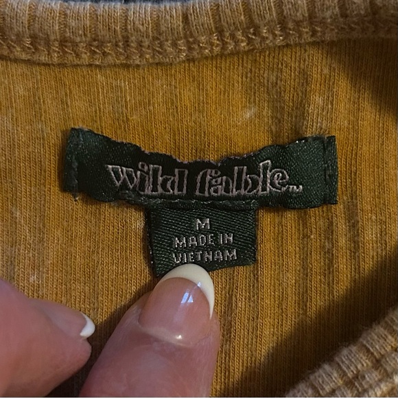 Wild Fable Women’s Ginger Ribbed Scoop Neck Crop Top Medium Utility Clean Girl - Picture 3 of 6